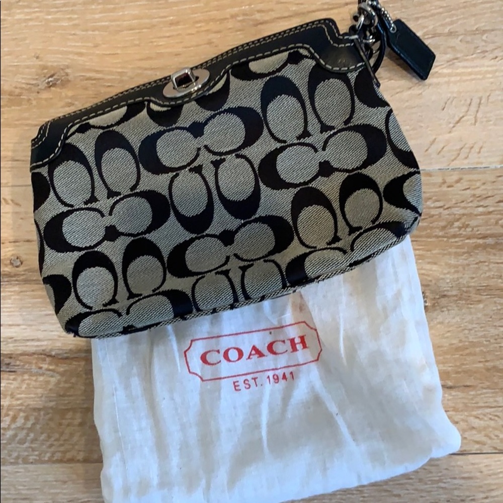 Authentic Coach wristlet with dust bag